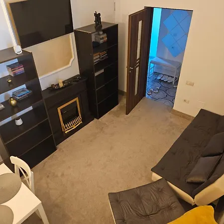 Retro And Cozy With Electric Fireplace Apartamento *